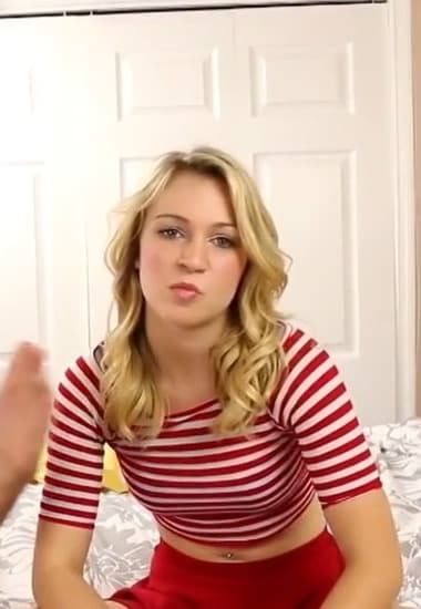 Cô nàng nhạy cảm lần đầu trước ống kính | vlxx Phim Sex